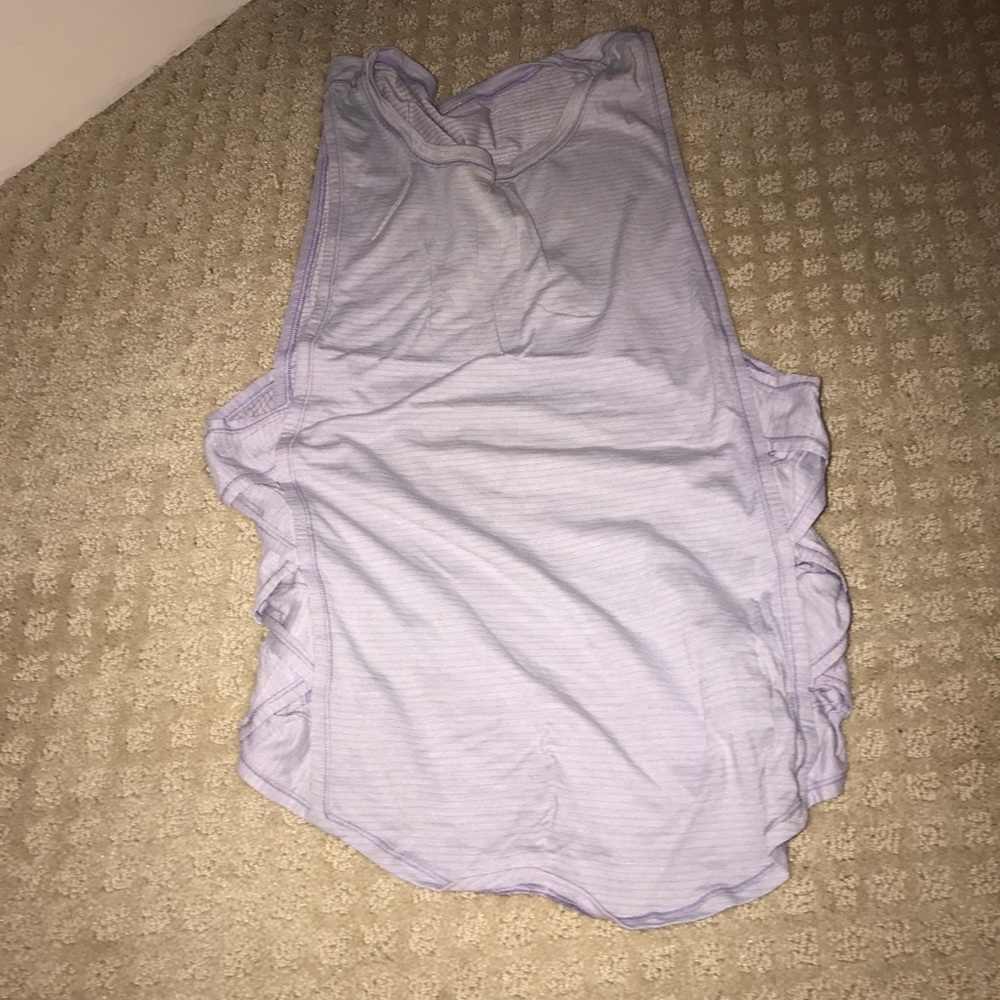 Lululemon tank